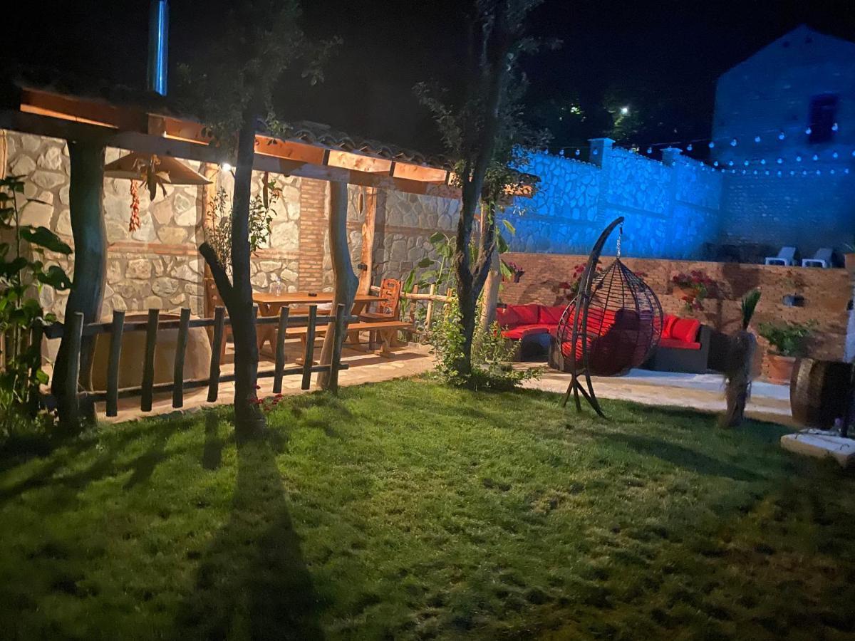 Boutique Hotel Talaveri In Telavi Ngoại thất bức ảnh